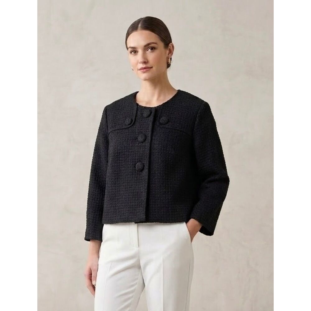 NWOT Tara Ryan Black Textured Cropped Jacket 3/4 Sleeve Button Front Size L